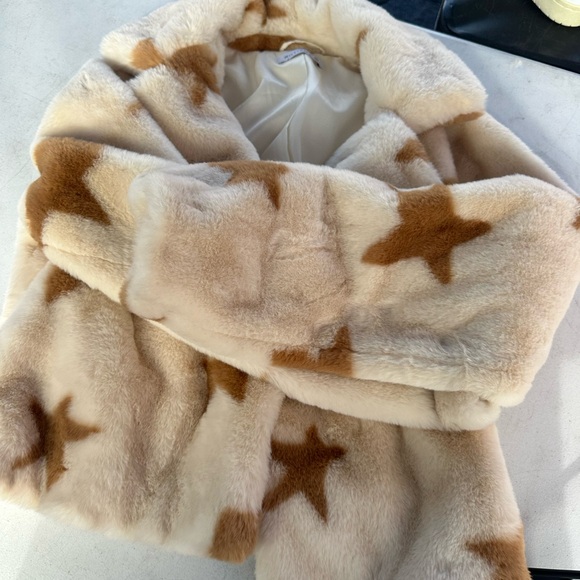 Starry Cream and Tan Teddy Jacket - Picture 3 of 5